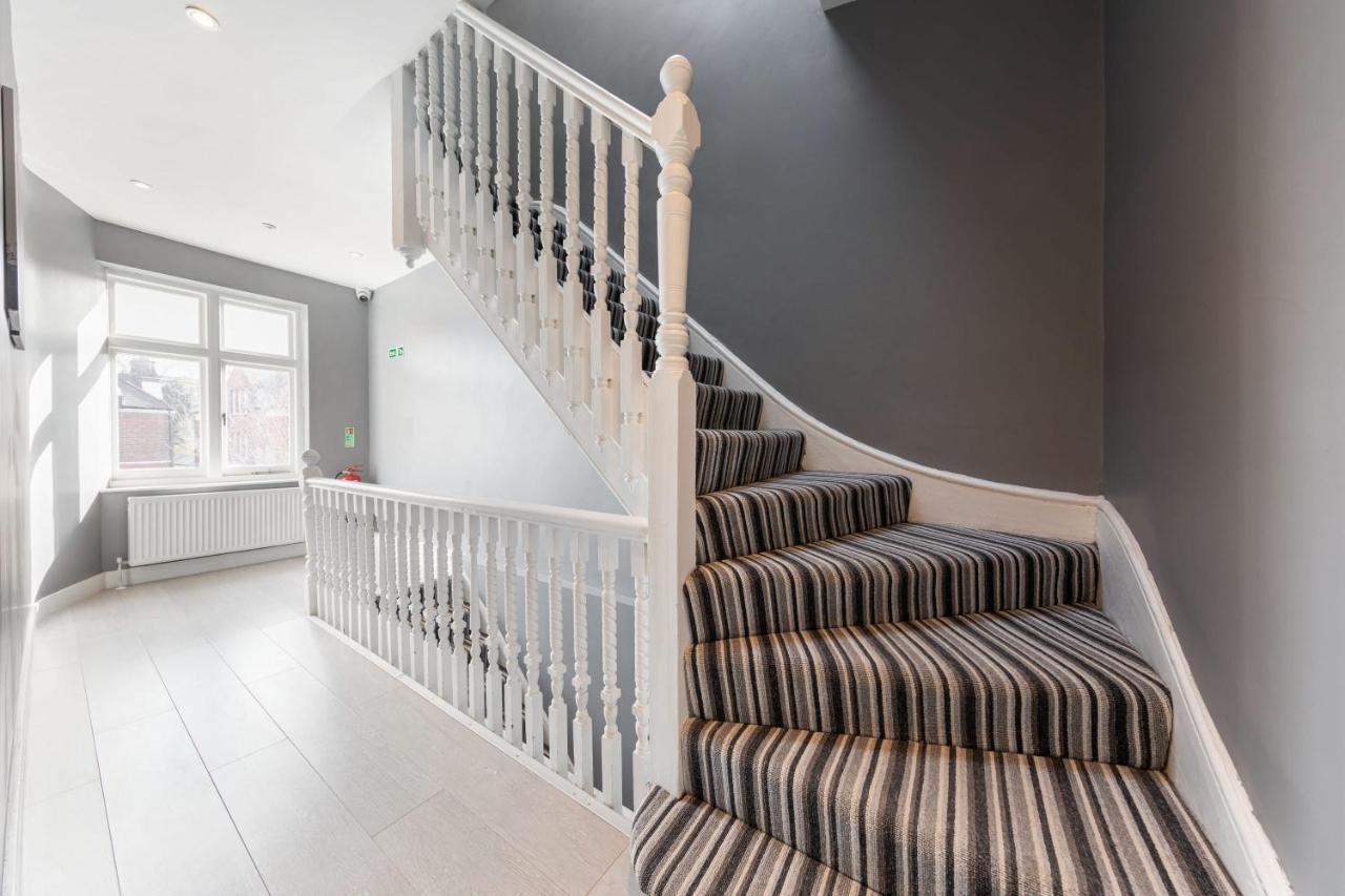 Victorian Building Turned Charming Hotel Perfect For Short And Long Term Stay With Wifi London Kültér fotó